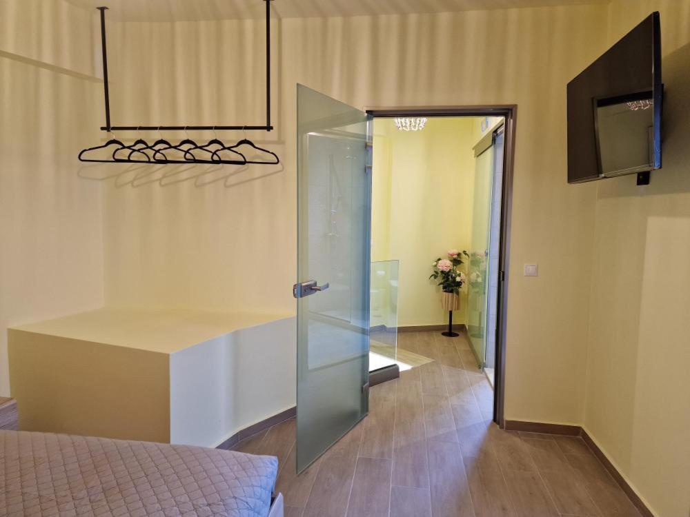 Ferienwohnung Solymar Prive Archangelos  Exterior foto